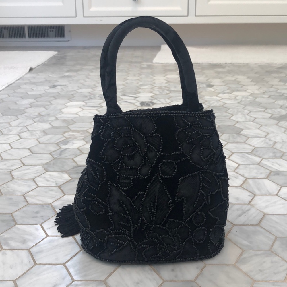Black rose purse hot